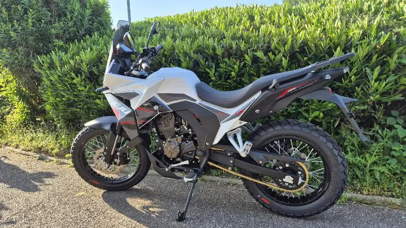 AVENTURA 125
