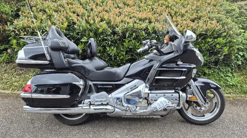GL1800 GOLDWING