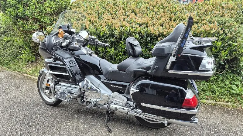 GL1800 GOLDWING