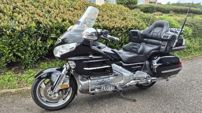 GL1800 GOLDWING