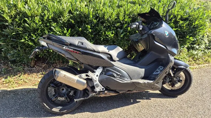 C 600 SPORT