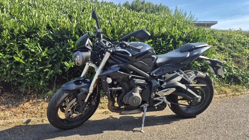 STREET TRIPLE 765 S 