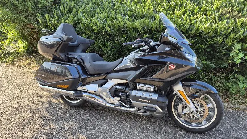 GL 1800 GOLDWING
