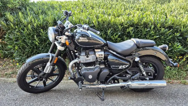 SUPER METEOR 650