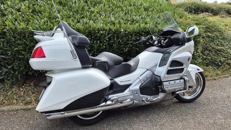 GL 1800 GOLDWING