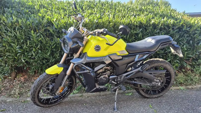125 SCRAMBLER X