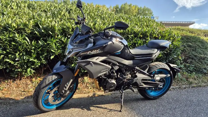 NK 800 SPORT