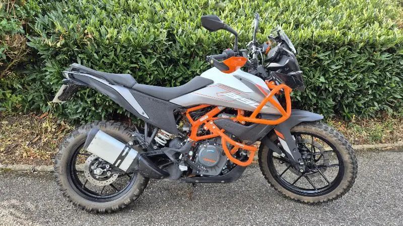 390 ADVENTURE