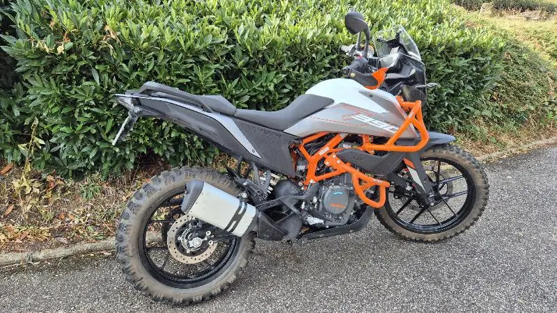 390 ADVENTURE