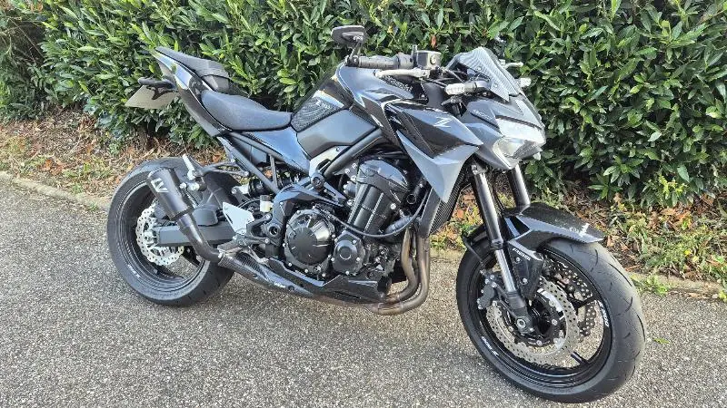 Z 900