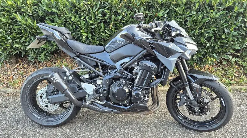 Z 900