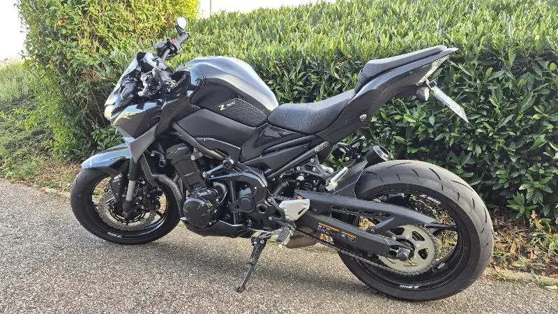 Z 900