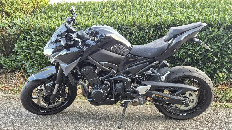 Z 900