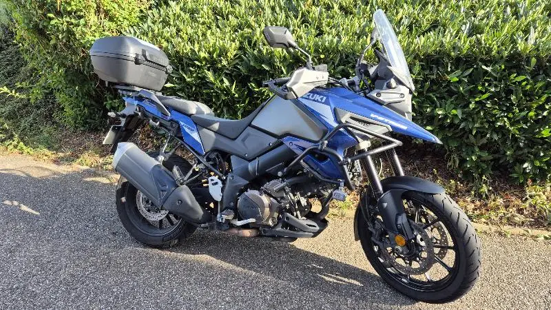 DL VSTROM 1050