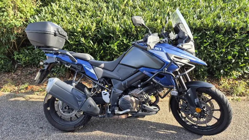 DL VSTROM 1050