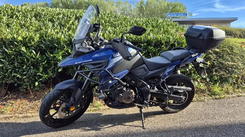 DL VSTROM 1050