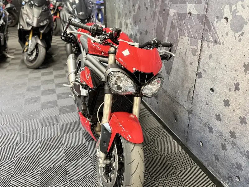 SPEED TRIPLE 1050 S 