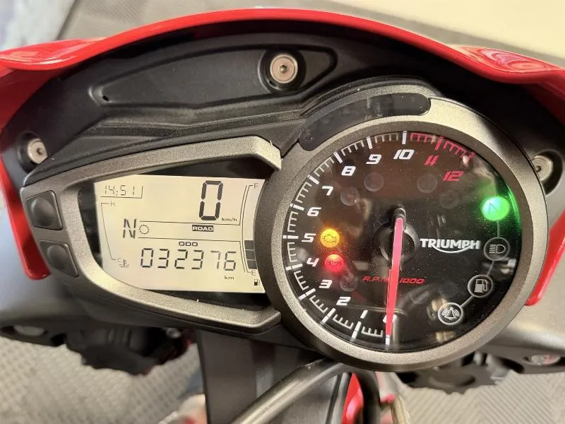 SPEED TRIPLE 1050 S 