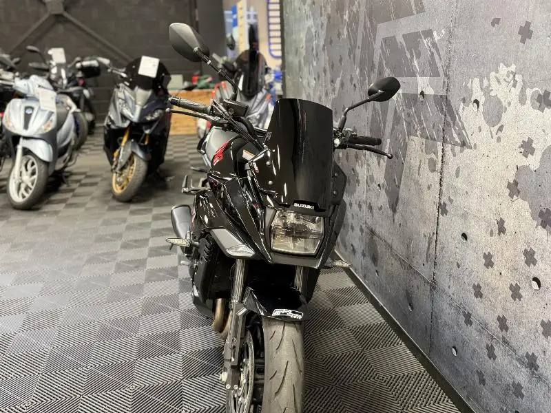 KATANA 1000