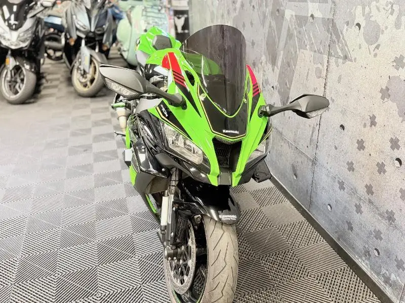 ZX10R