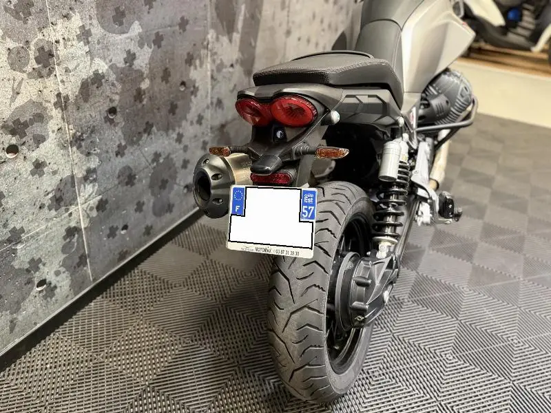 V85 TT 850