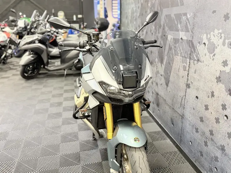 V 100 MANDELLO S