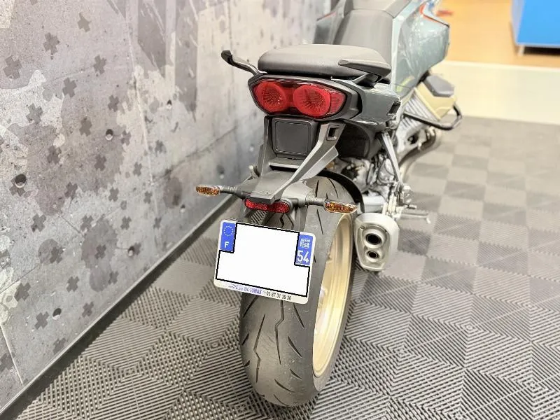 V 100 MANDELLO S