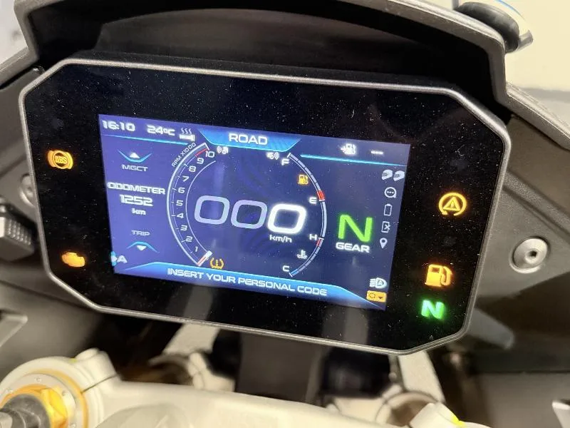 V 100 MANDELLO S