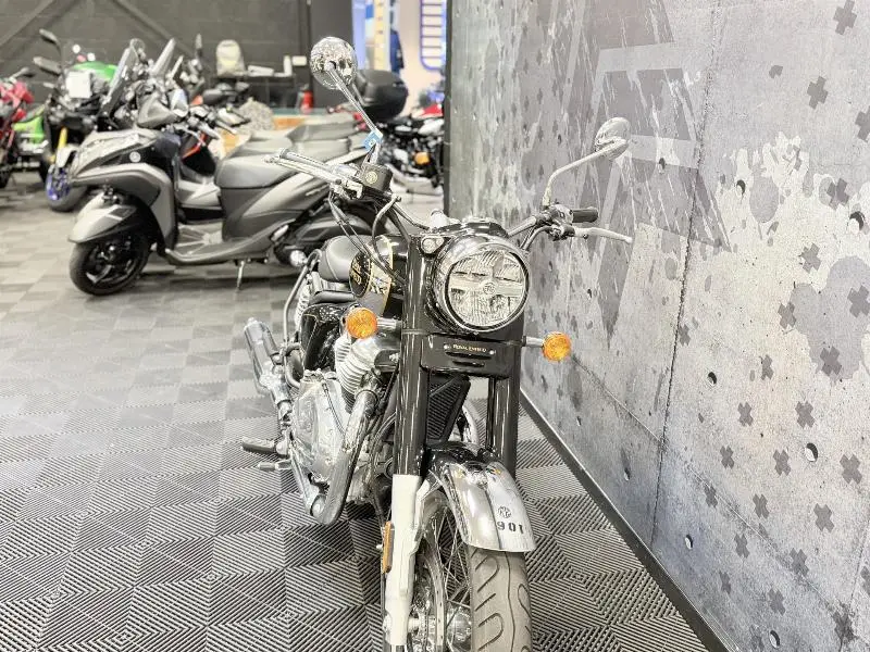 CLASSIC CHROME