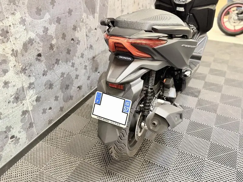 NSS FORZA  125 AD
