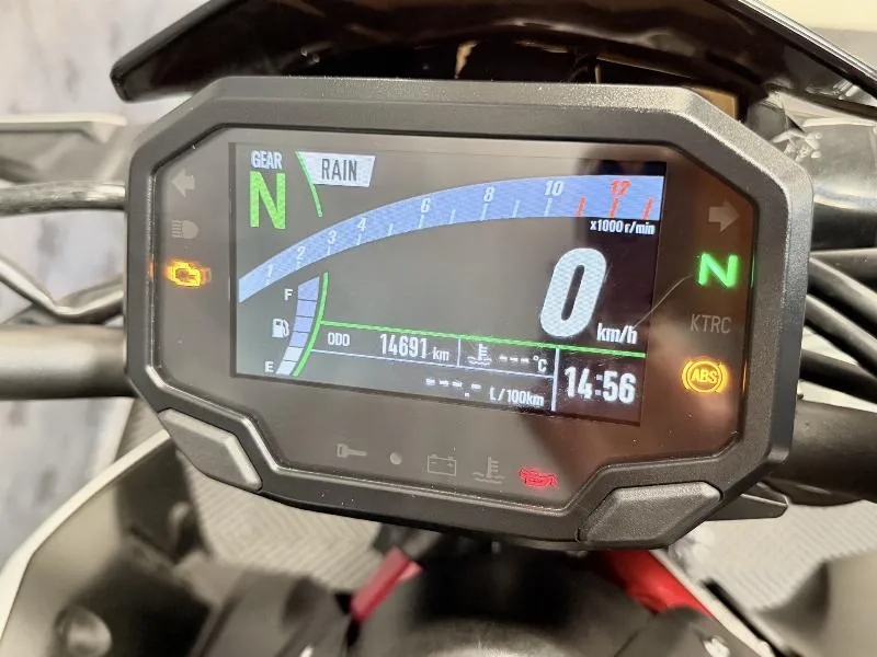 Z 900