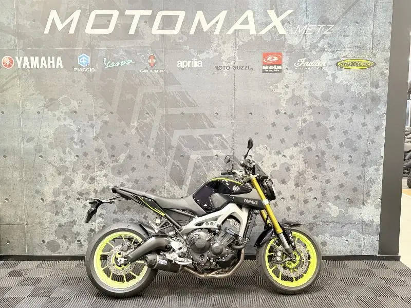 MT09
