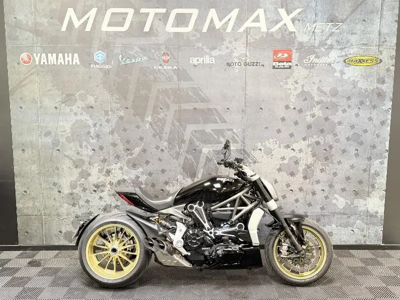 XDIAVEL S