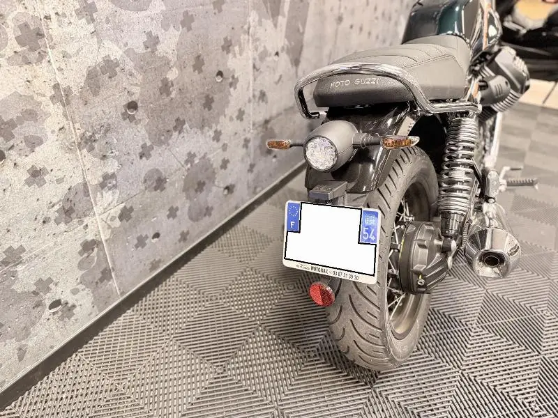 V7 SPECIAL