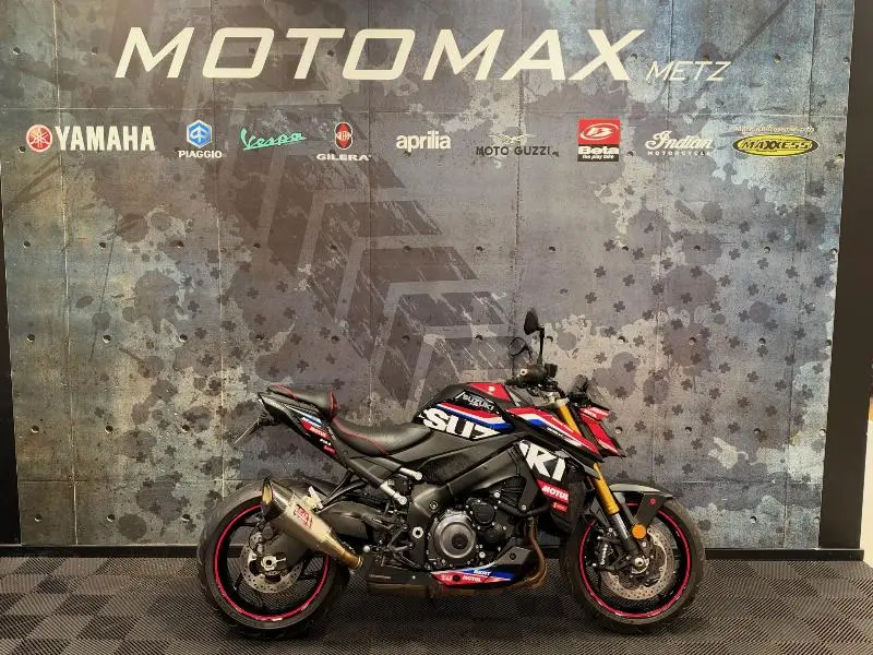 GSXS 1000