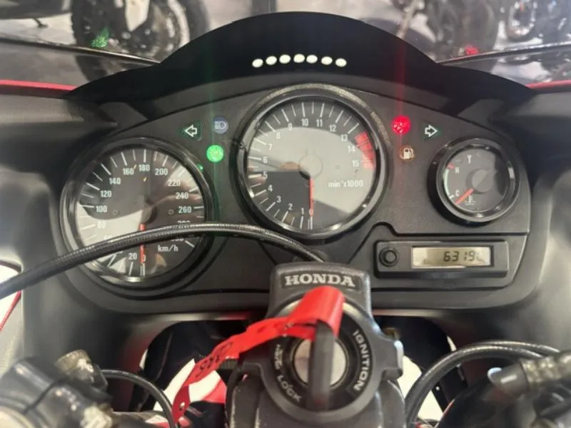 CBR 600 F