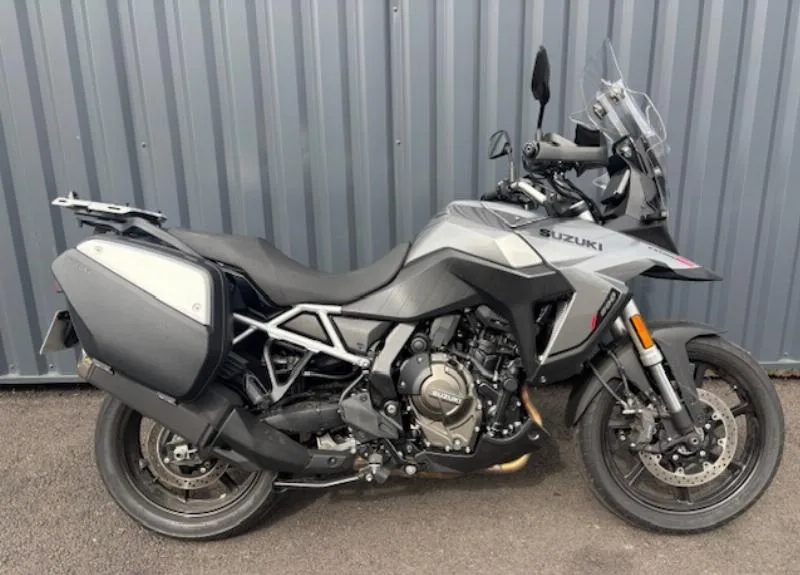 DL VSTROM 800DE