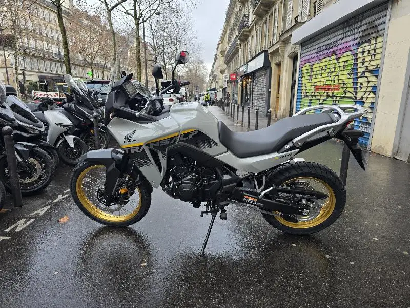TRANSALP 750
