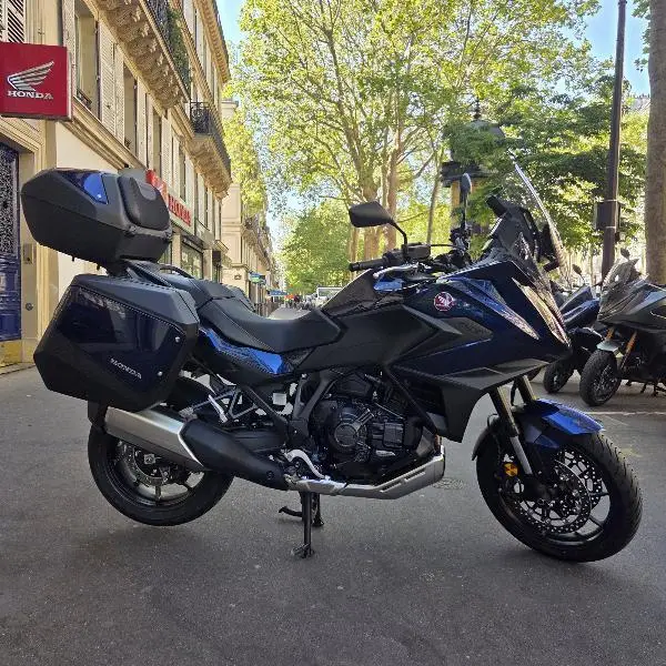 NT 1100 DCT