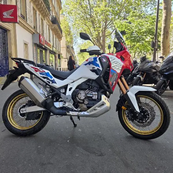 CRF 1100 L AFRICA TWIN ADVENTURE SPORTS