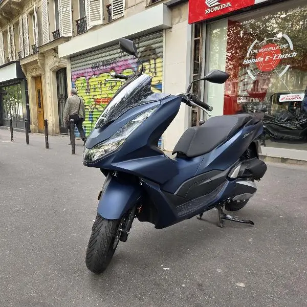 PCX 125