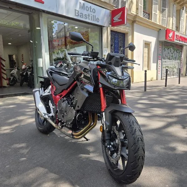 CB 750 HORNET