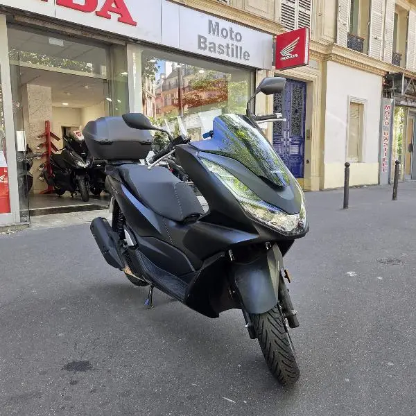 PCX 125