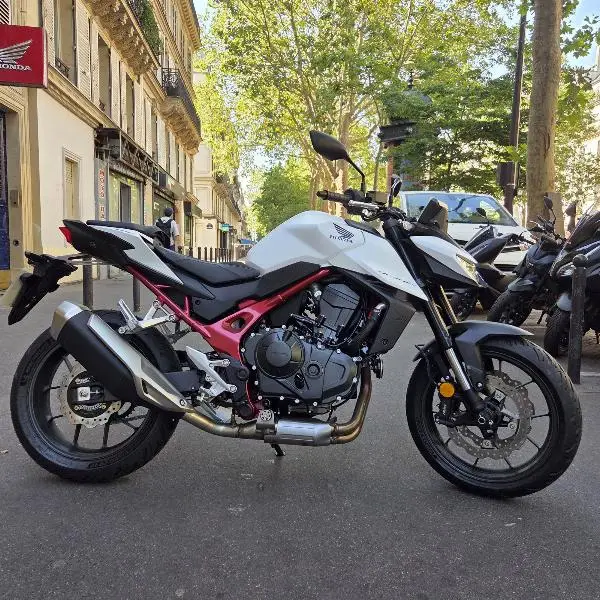 CB 750 HORNET