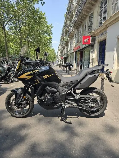 ZT 703 F