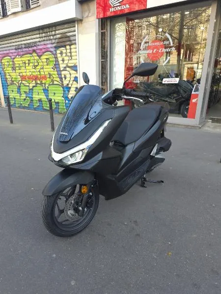PCX 125