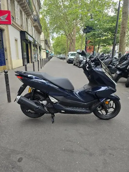 PCX 125