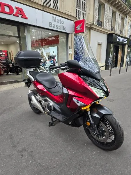 NSS FORZA 750 2025