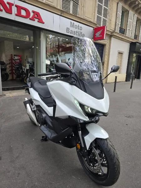 NSS FORZA 750
