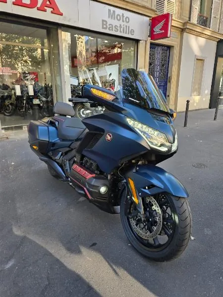 GL1800 GOLDWING